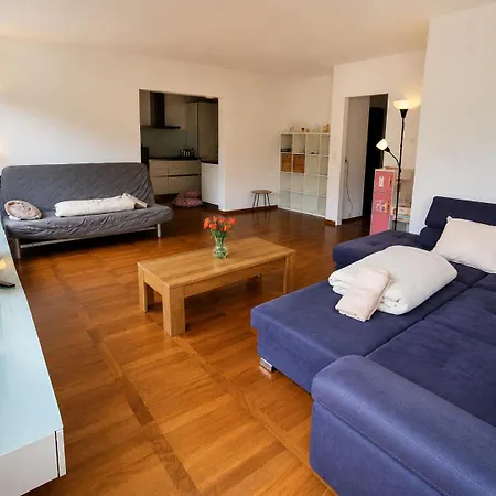 Mountain View Spacious With 2 Parking Daire *