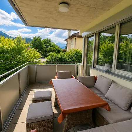 Daire Mountain View Spacious With 2 Parking *